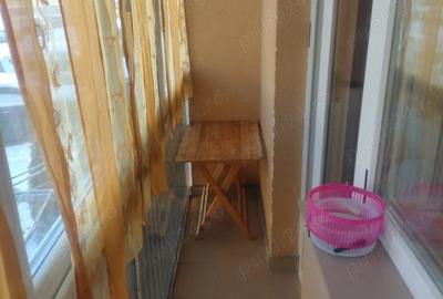 Garsonieră decomandată în Ipotești - 2