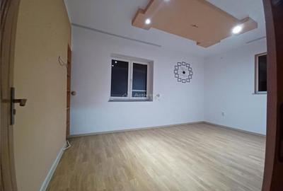 Apartament cu 4 camere decomandat în Rahova - 18