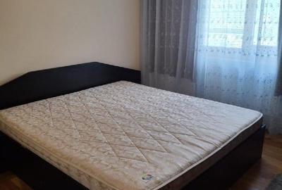 Apartament cu 3 camere decomandat în Far - 6