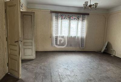 De vanzare casa, atelier fierarie, 4 anexe - 2507 mp in Manastirea Humorului - 5