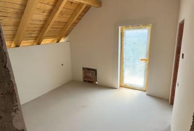 Casă nouă de vânzare în Oșorhei- zonă centrală - 4