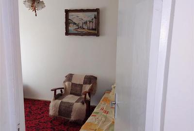 Apartament cu 3 camere semidecomandat în Central - 2