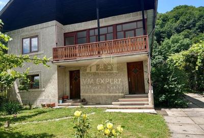 CASA 5 CAMERE, TEREN 600 MP, CAMPULUNG - 1