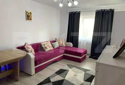Apartament cu 3 camere decomandat în Teiu - 3