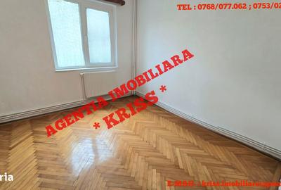 Apartament cu 2 camere semidecomandat în Ceair - 10