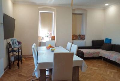 Casă cu Teren 1006 Mp în Diniaș - 5