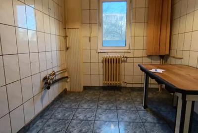 Apartament cu 2 camere semidecomandat în Central - 3