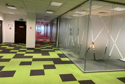 Birou, de 600 mp, în Nord - 17