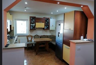 Apartament cu 3 camere decomandat, mobilat în 13 Septembrie - 2