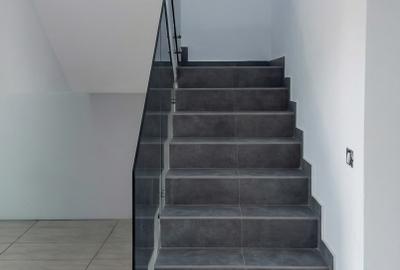 Povestea unei case care asteapta sa devina acasa - 8