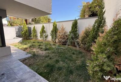 Apartament cu 4 camere decomandat în Unirii - 1