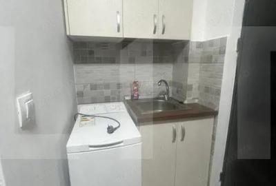Garsonieră decomandată în Central - 1