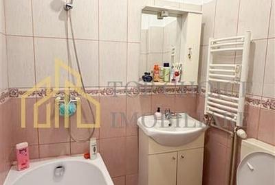 GARSONIERA CU TERASA - BLOC 1938 RECONSOLIDAT IN 83 - STEFAN CEL MARE - 11