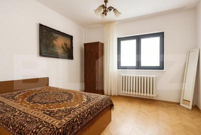 Apartament cu 2 camere decomandat,Zlatna