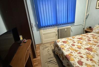 Apartament cu 4 camere decomandat în Rahova - 5