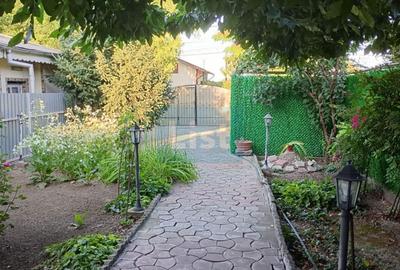 Casă cu 3 camere cu Canalizare în Central - 7