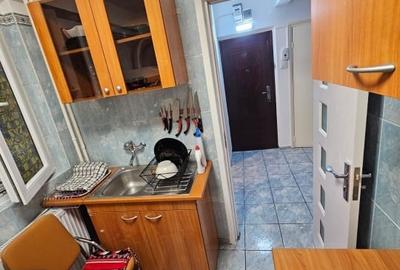 Apartament 2 camere, in blocul de la gura de metrou Eroii Revolutiei - 10