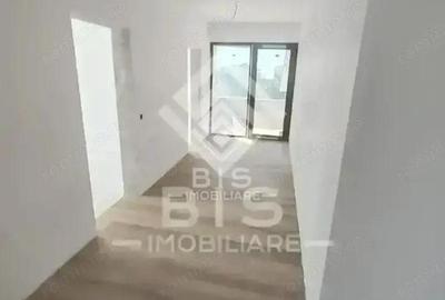 Casă cu 6 camere cu Canalizare în Vest - 6