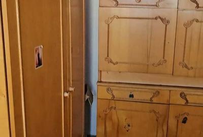 Apartament cu 3 camere semidecomandat în Central - 1