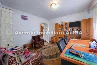 Casă cu 5 camere în Central - 8