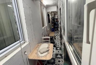 Apartament cu 3 camere decomandat în Central - 1