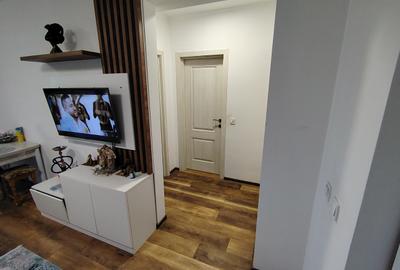 Apartament cu 3 camere semidecomandat în Cug - 3