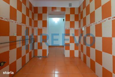 Apartament cu 3 camere semidecomandat în Podei - 16