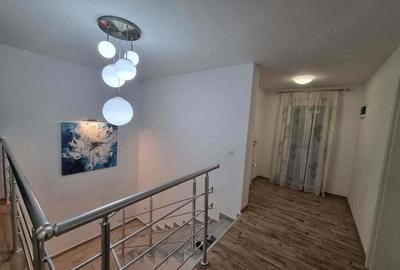 Casă cu 5 camere cu Canalizare în Ghiroda - 8