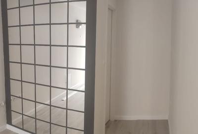 Spațiu comercial, de 60 mp, în Central - 3
