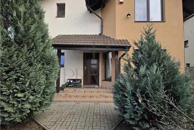 Casă individuală cu 4 camere cu Teren 820 Mp în Dumbrăvița - 1