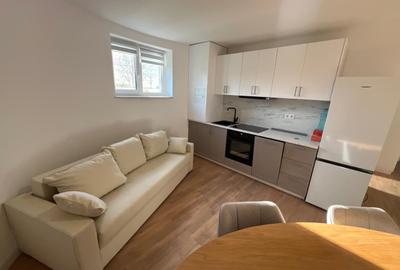 Apartament cu 2 camere decomandat în Europa - 1