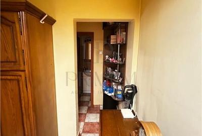 CIRCUMVALATIUNII - ETAJ 1 - BLOC IZOLAT - 4 camere - 2 bai - debara - decomandat CIRCUMVALATIUNII - ETAJ 1 - BLOC IZOLAT - 4 camere - 2 bai - debara - decomandat - 18