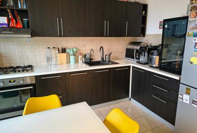 Apartament cu 3 camere decomandat, mobilat în Titan - 17