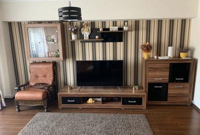 Apartament cu 4 camere decomandat în Central - 1