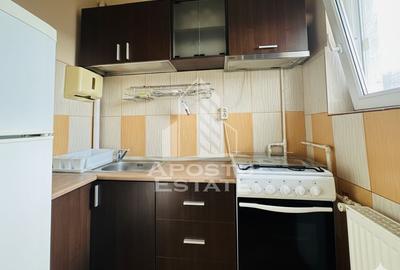 Garsonieră decomandată, mobilată în Confecții - 3