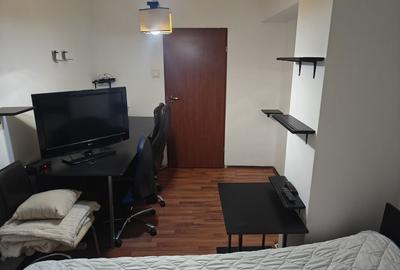 Apartament cu 3 camere decomandat în Central - 1