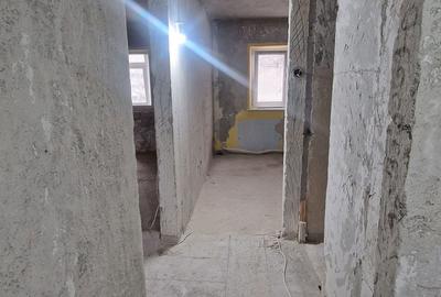 Apartament cu 3 camere decomandat în Școlilor - 7