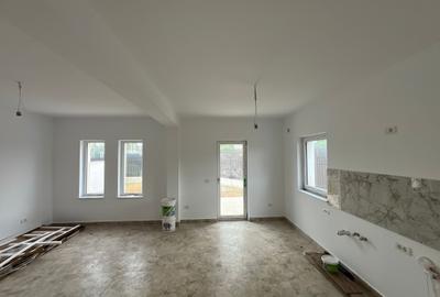 Vilă in Miroslava - arhitectura moderna, finisaje premium, la strada principala - 10