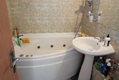 Apartament cu 2 camere semidecomandat în Cantemir - 2