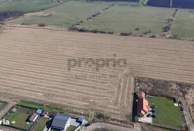 Teren de 6400 mp, în Stupini - 3