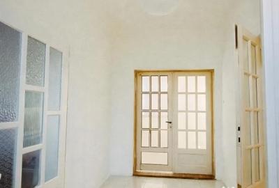 Apartament cu 3 camere semidecomandat în Traian - 13