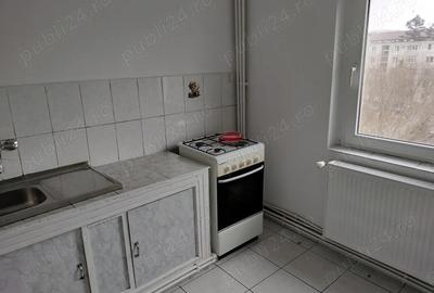 Garsonieră decomandată în Central - 2