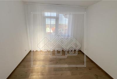 Apartament cu 2 camere decomandat în Turnișor - 9