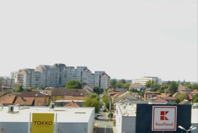 Garsonieră decomandată în Exterior Vest - 2