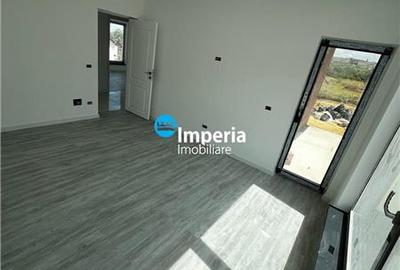 Casă individuală cu 4 camere cu Teren 400 Mp în Bucium - 12