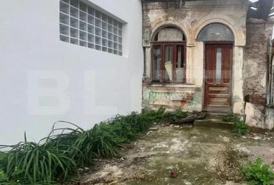 Casă cu 3 camere cu Teren 175 Mp în Central - 2