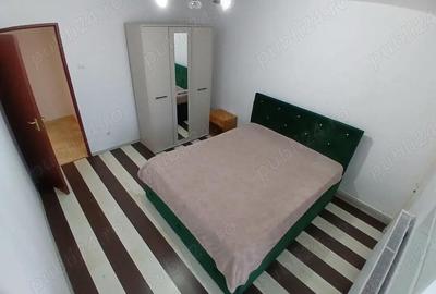 Apartament cu 3 camere decomandat în Central - 1
