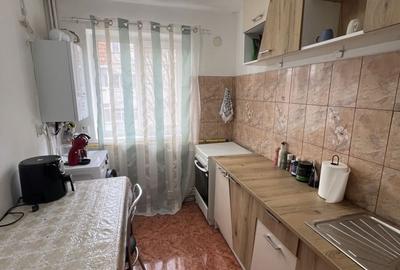 Apartament cu 2 camere decomandat, mobilat în Energiei - 5