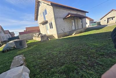 Casă cu 4 camere cu Teren 300 Mp în Palota - 4
