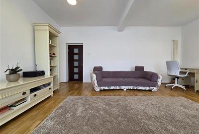 Apartament cu 2 camere decomandat, mobilat în Dealul Cetății - 1